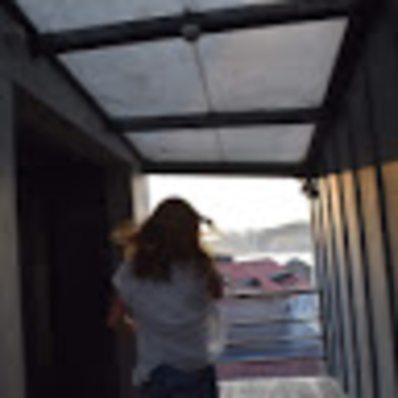 Meet your Posher, Renee - Picture 1 of 1